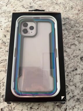 Clear Protective Phone Case with Iridescent Trim - Blue-Green Accent 11 pro